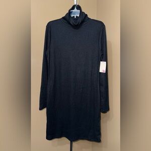 NWT SO Beautiful Black Turtleneck Sweater Dress. Size XL.